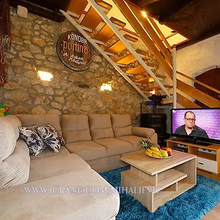 Apartman 아파트